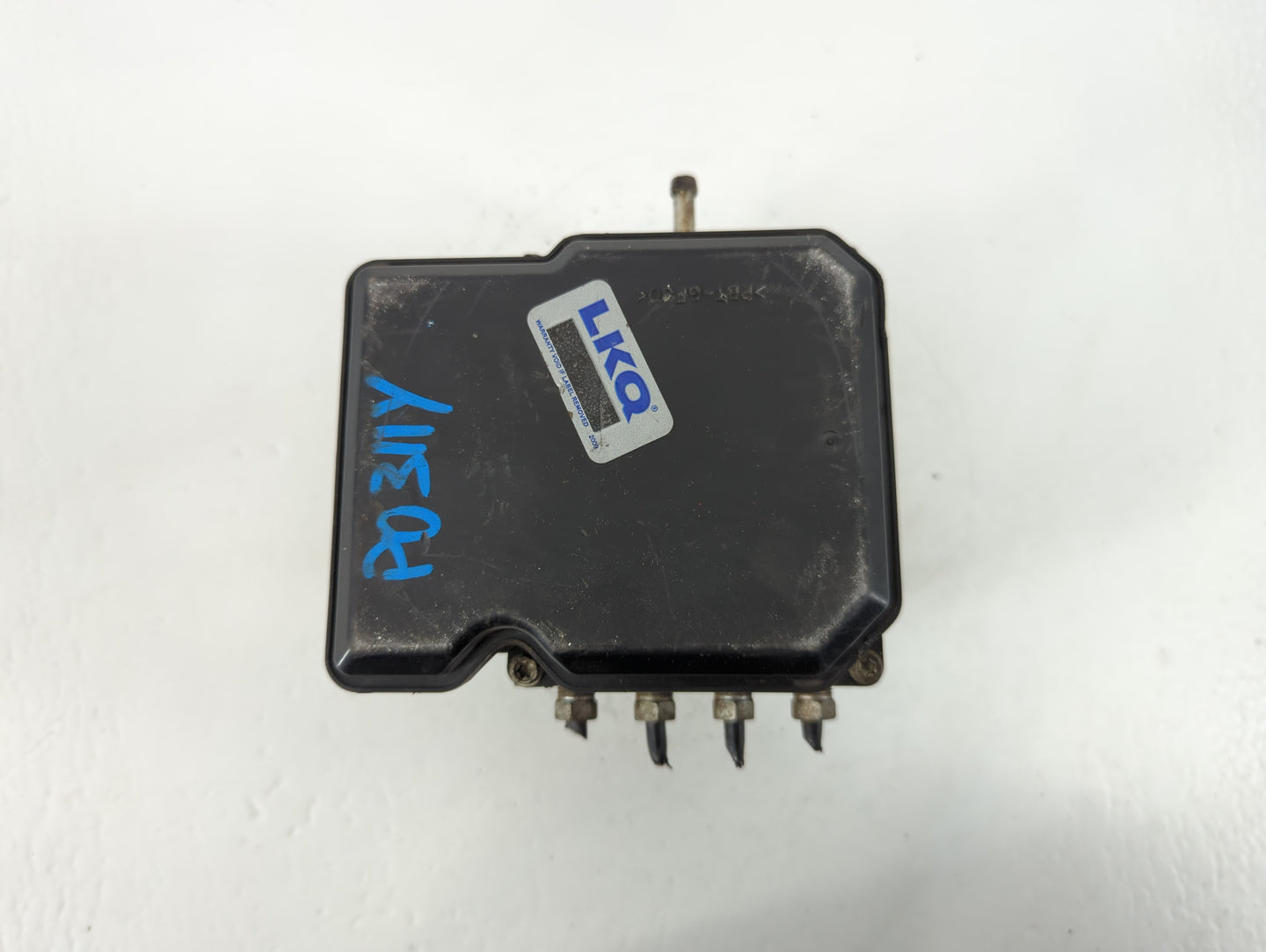 2008-2009 Nissan Rogue ABS Pump Control Module Replacement P/N:47660 JM01A 9612K009 Fits Fits 2008 2009 OEM Used Auto Parts - Oemusedautoparts1.com