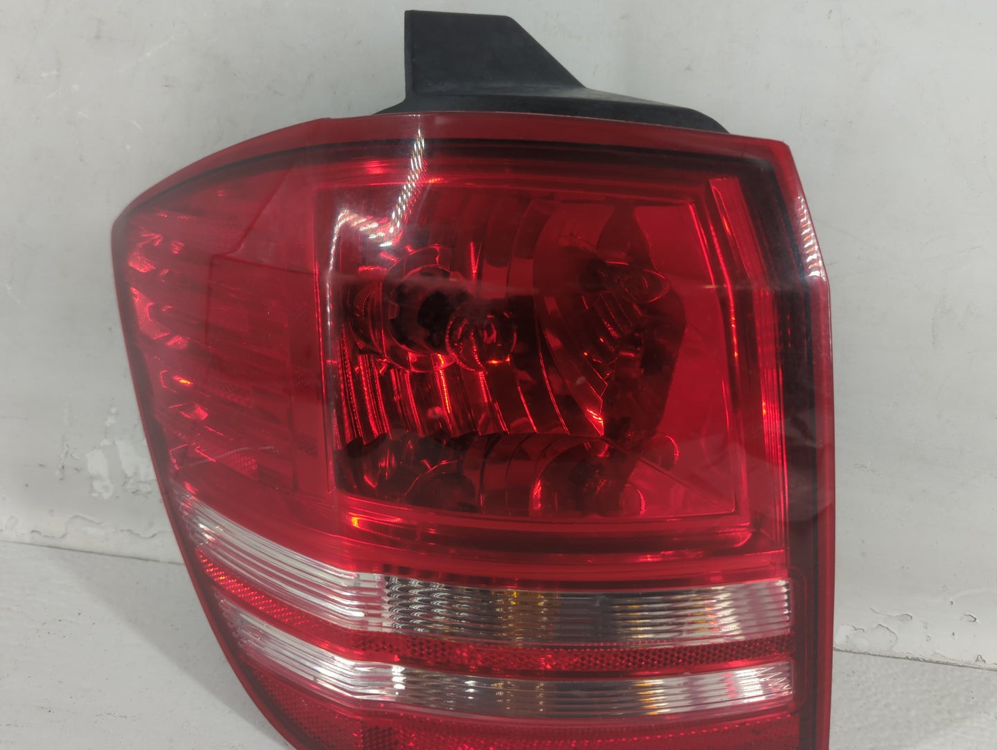 2009 Dodge Journey Tail Light Assembly Driver Left OEM P/N:05116291AD Fits OEM Used Auto Parts - Oemusedautoparts1.com