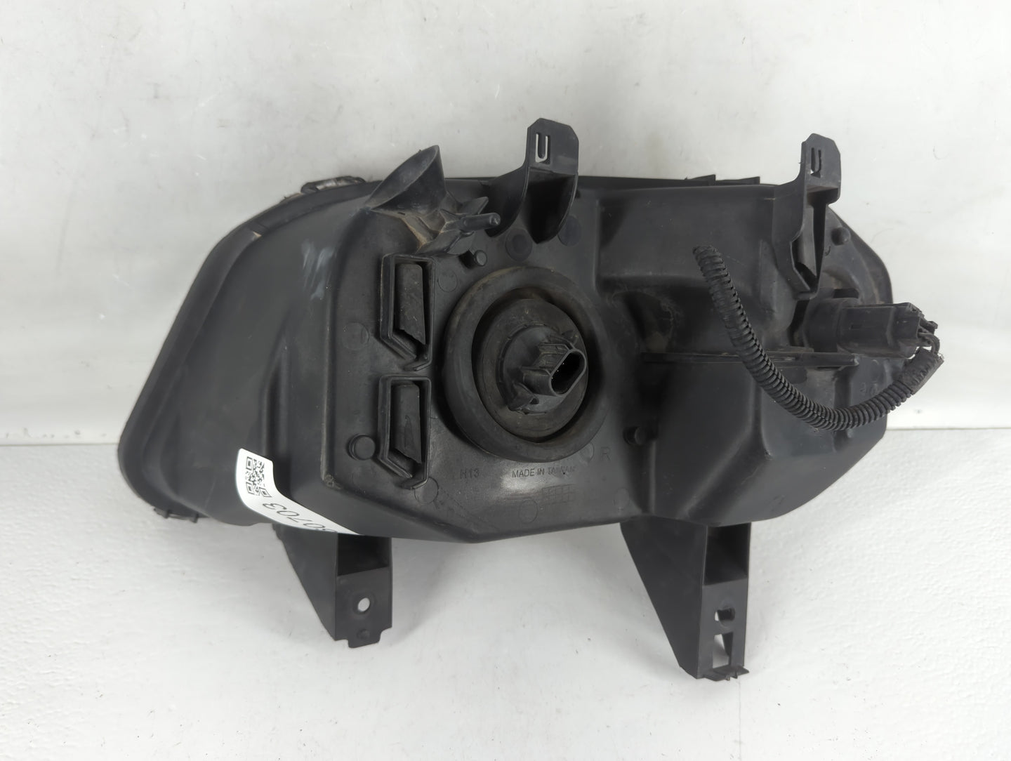 2006-2011 Chevrolet Hhr Passenger Right Oem Head Light Headlight Lamp - Oemusedautoparts1.com