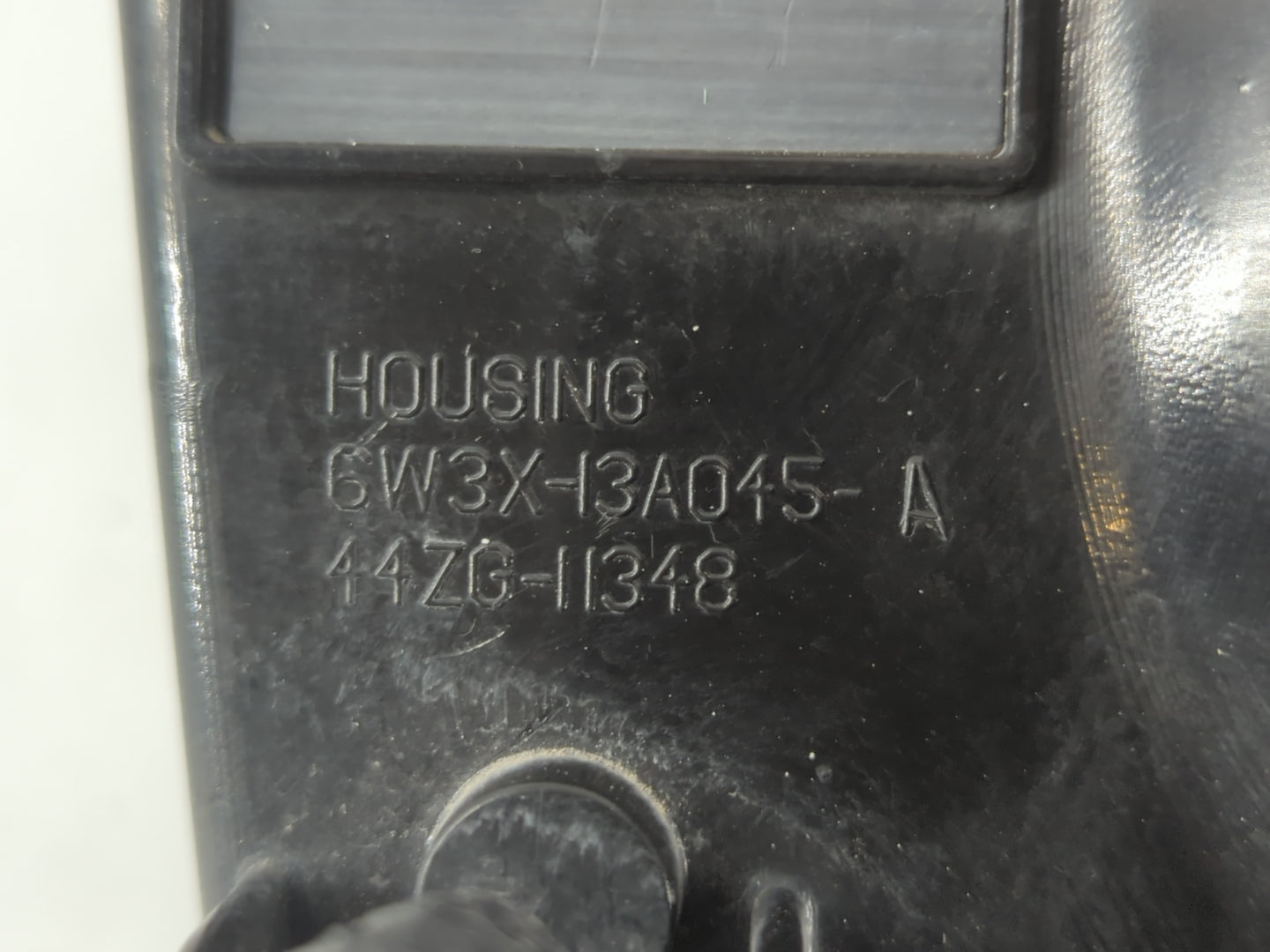 2006-2011 Mercury Grand Marquis Driver Left Oem Head Light Headlight Lamp - Oemusedautoparts1.com