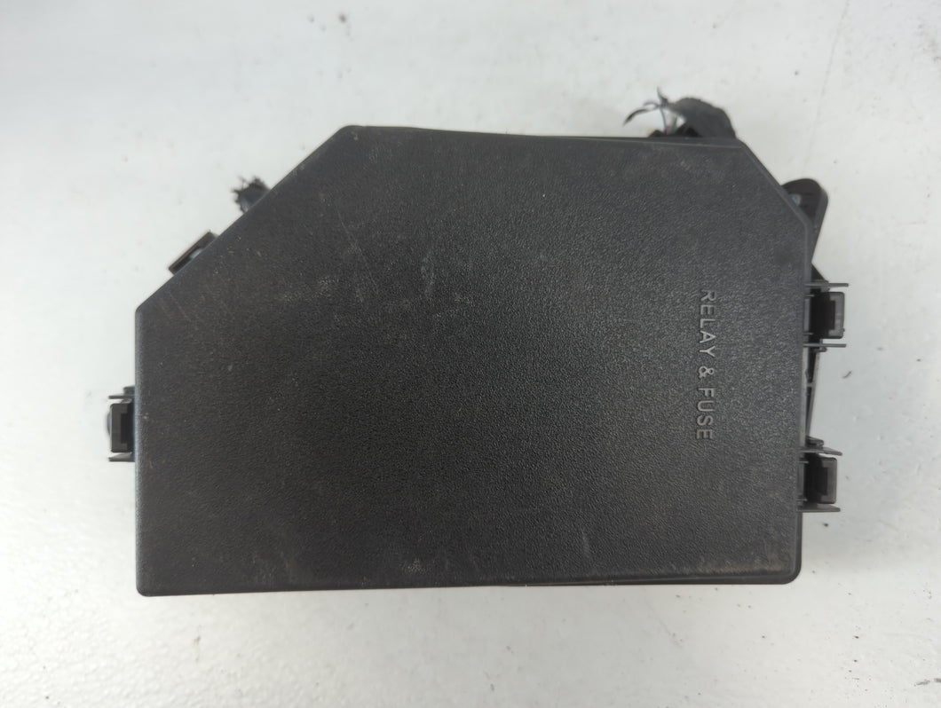 2019-2022 Toyota Corolla Fusebox Fuse Box Panel Relay Module P/N:82662-02K60 Fits Fits 2019 2020 2021 2022 OEM Used Auto Parts