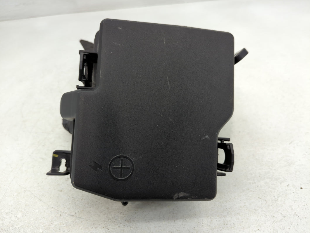 2022 Hyundai Tucson Fusebox Fuse Box Panel Relay Module P/N:2106071313 919A5-N9000 Fits OEM Used Auto Parts