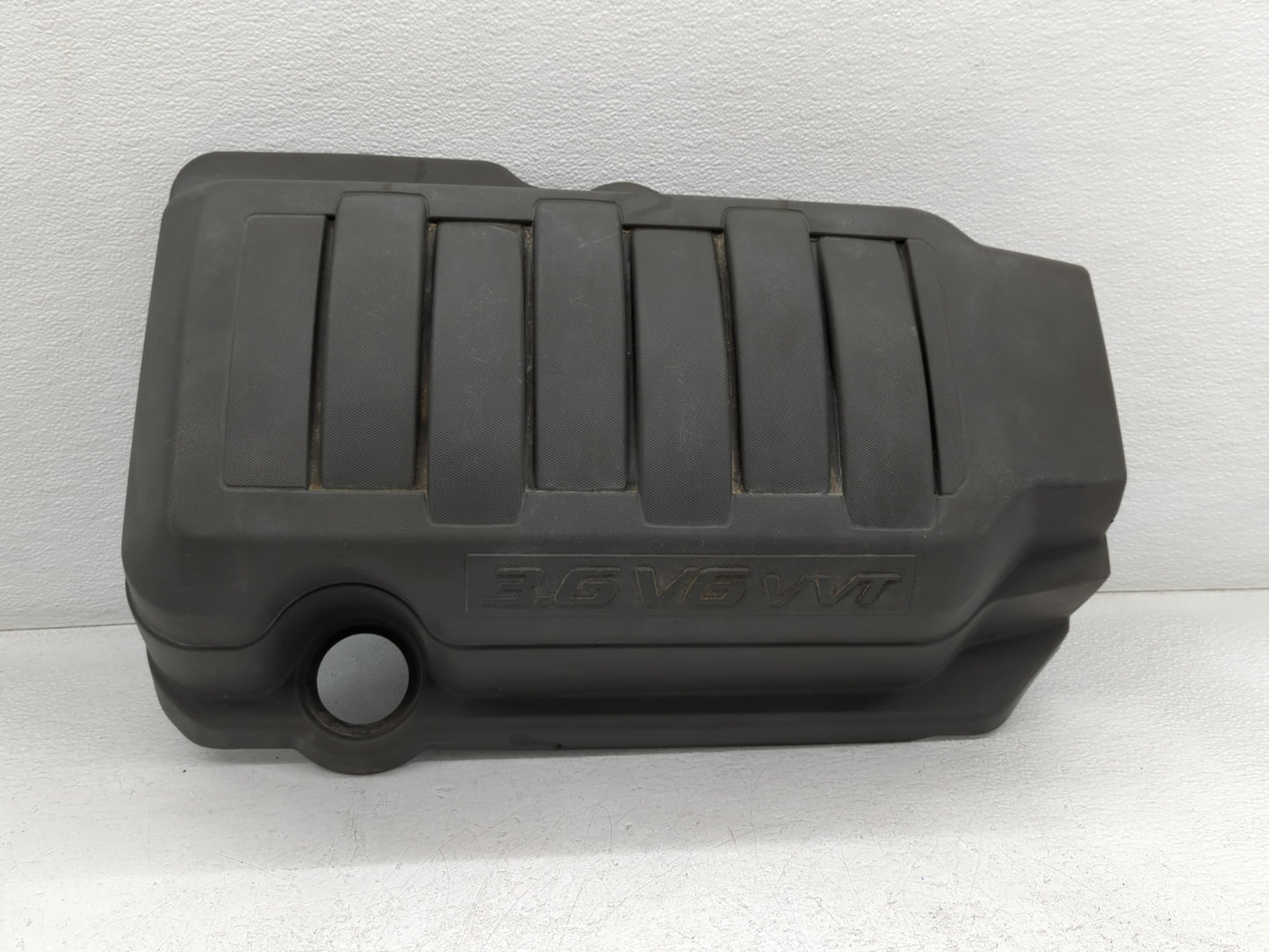 2008 Gmc Acadia Engine Cover - Oemusedautoparts1.com