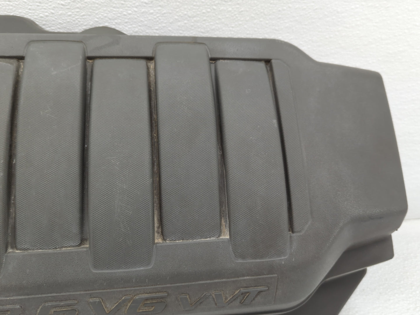 2008 Gmc Acadia Engine Cover - Oemusedautoparts1.com