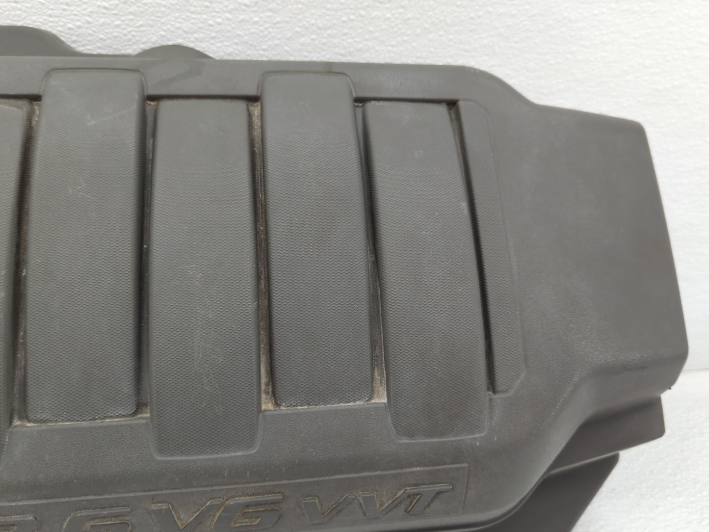2008 Gmc Acadia Engine Cover - Oemusedautoparts1.com
