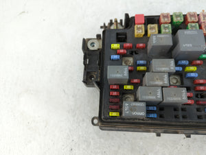 2003-2006 Chevrolet Tahoe Fusebox Fuse Box Panel Relay Module P/N:15201930-02 Fits Fits 2003 2004 2005 2006 OEM Used Auto Parts