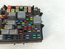 2003-2006 Chevrolet Tahoe Fusebox Fuse Box Panel Relay Module P/N:15201930-02 Fits Fits 2003 2004 2005 2006 OEM Used Auto Parts