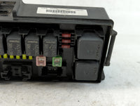2004-2006 Dodge Durango Fusebox Fuse Box Panel Relay Module P/N:04692112AD Fits Fits 2004 2005 2006 OEM Used Auto Parts - Oemusedautoparts1.com