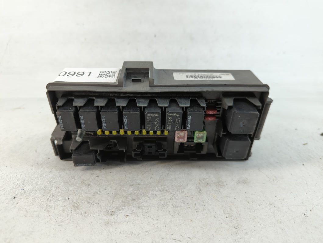 2007-2009 Chrysler Aspen Fusebox Fuse Box Panel Relay Module P/N:04692097AC Fits Fits 2007 2008 2009 OEM Used Auto Parts