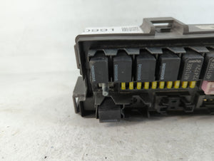 2007-2009 Chrysler Aspen Fusebox Fuse Box Panel Relay Module P/N:04692097AC Fits Fits 2007 2008 2009 OEM Used Auto Parts