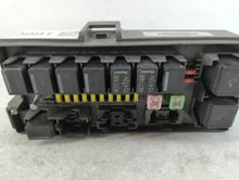 2007-2009 Chrysler Aspen Fusebox Fuse Box Panel Relay Module P/N:04692097AC Fits Fits 2007 2008 2009 OEM Used Auto Parts