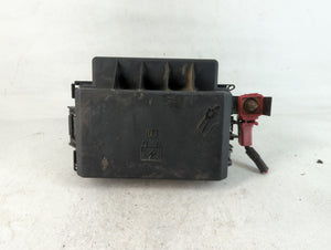 2005 Chrysler 300 Fusebox Fuse Box Panel Relay Module P/N:16238AC P04692027AC Fits OEM Used Auto Parts