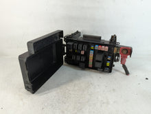 2005 Chrysler 300 Fusebox Fuse Box Panel Relay Module P/N:16238AC P04692027AC Fits OEM Used Auto Parts