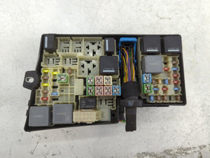 2017 Ford Escape Fusebox Fuse Box Panel Relay Module P/N:E00027328 AV6T-14A142-AB Fits OEM Used Auto Parts