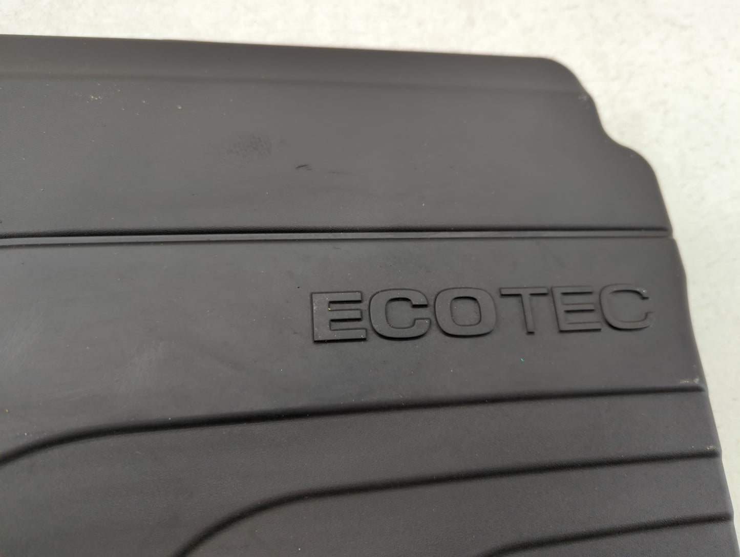 2022 Chevrolet Malibu Engine Cover - Oemusedautoparts1.com