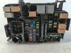 2019-2020 Hyundai Elantra Fusebox Fuse Box Panel Relay Module P/N:91210F3240AA Fits Fits 2019 2020 OEM Used Auto Parts