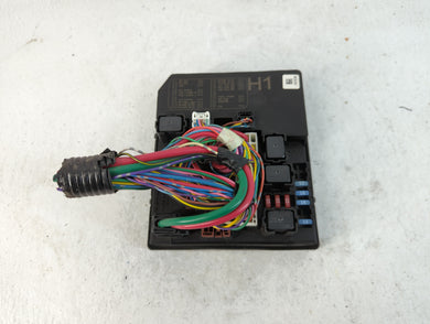 2013-2019 Nissan Sentra Fusebox Fuse Box Panel Relay Module P/N:284B7 3RA1A Fits Fits 2013 2014 2015 2016 2017 2018 2019 OEM Used Auto Parts