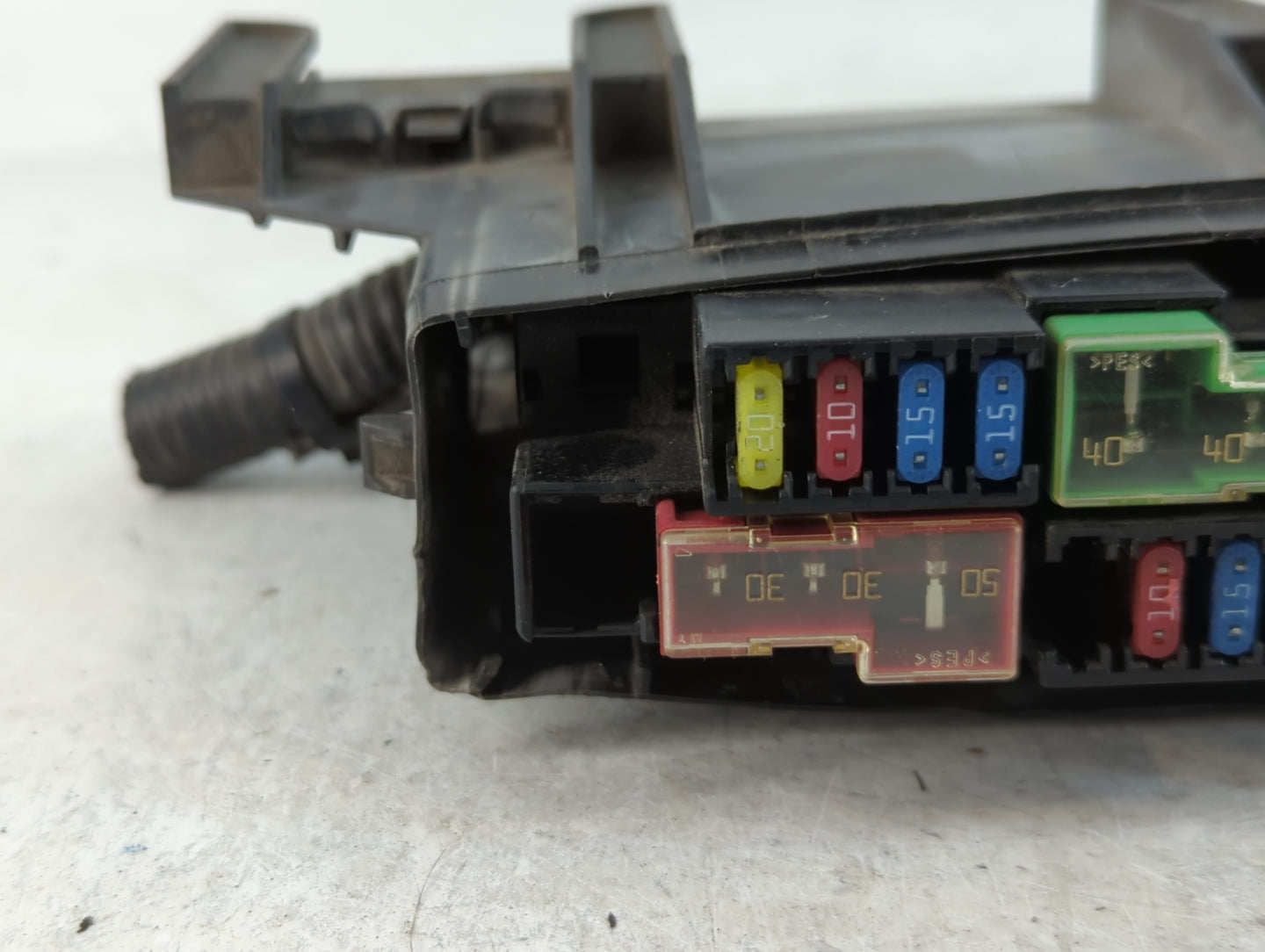 2007-2008 Nissan Maxima Fusebox Fuse Box Panel Relay Module P/N:7154-7008 24382 8J011 Fits Fits 2007 2008 OEM Used Auto Parts - Oemusedautoparts1.com
