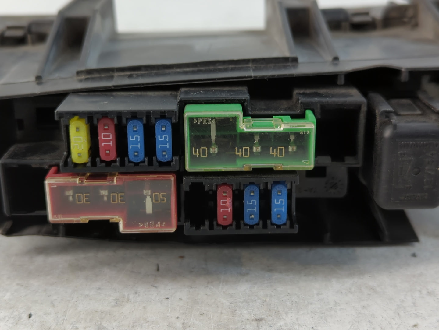 2007-2008 Nissan Maxima Fusebox Fuse Box Panel Relay Module P/N:7154-7008 24382 8J011 Fits Fits 2007 2008 OEM Used Auto Parts - Oemusedautoparts1.com