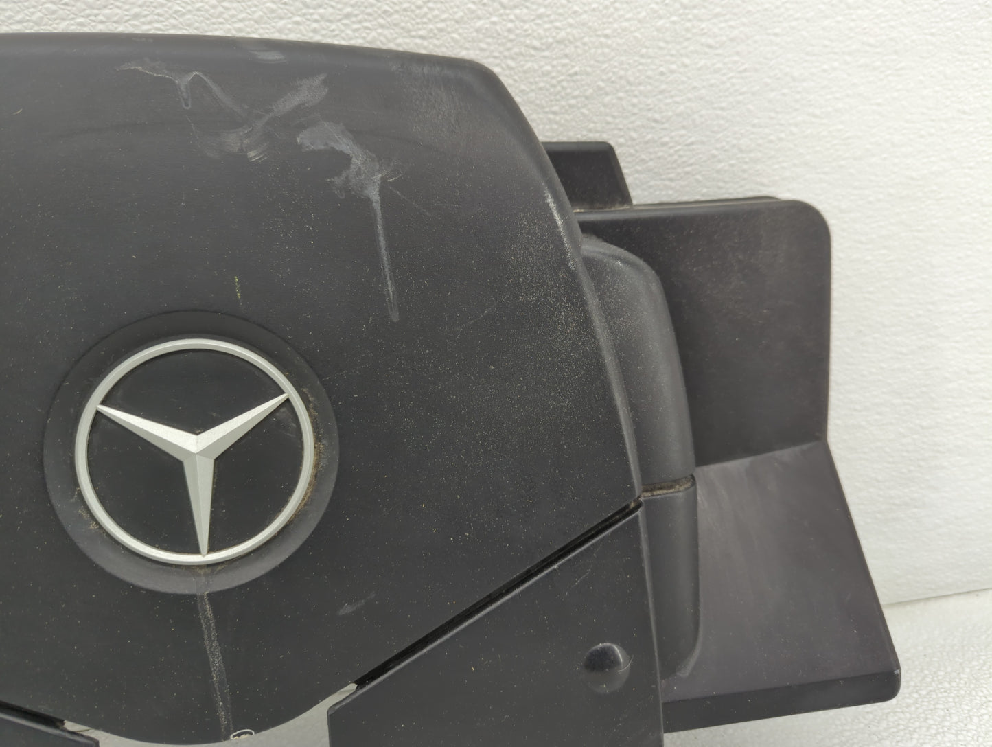 2006 Mercedes-benz Cls350 Engine Cover - Oemusedautoparts1.com