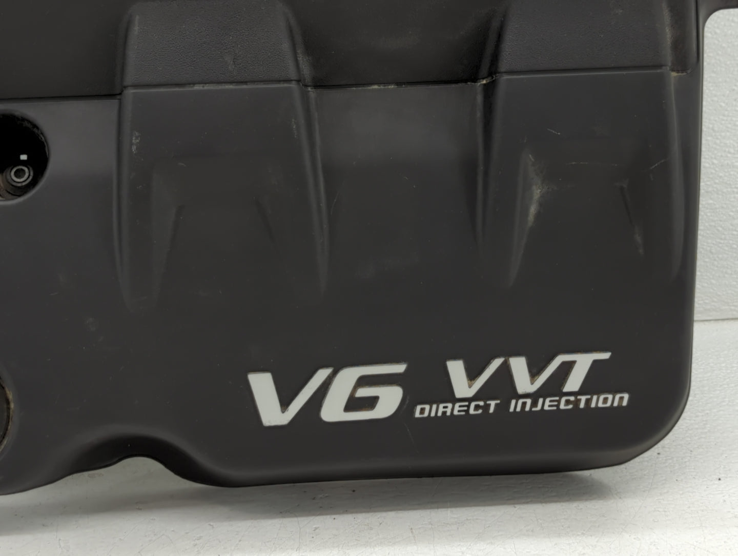 2012 Chevrolet Captiva Sport Engine Cover - Oemusedautoparts1.com