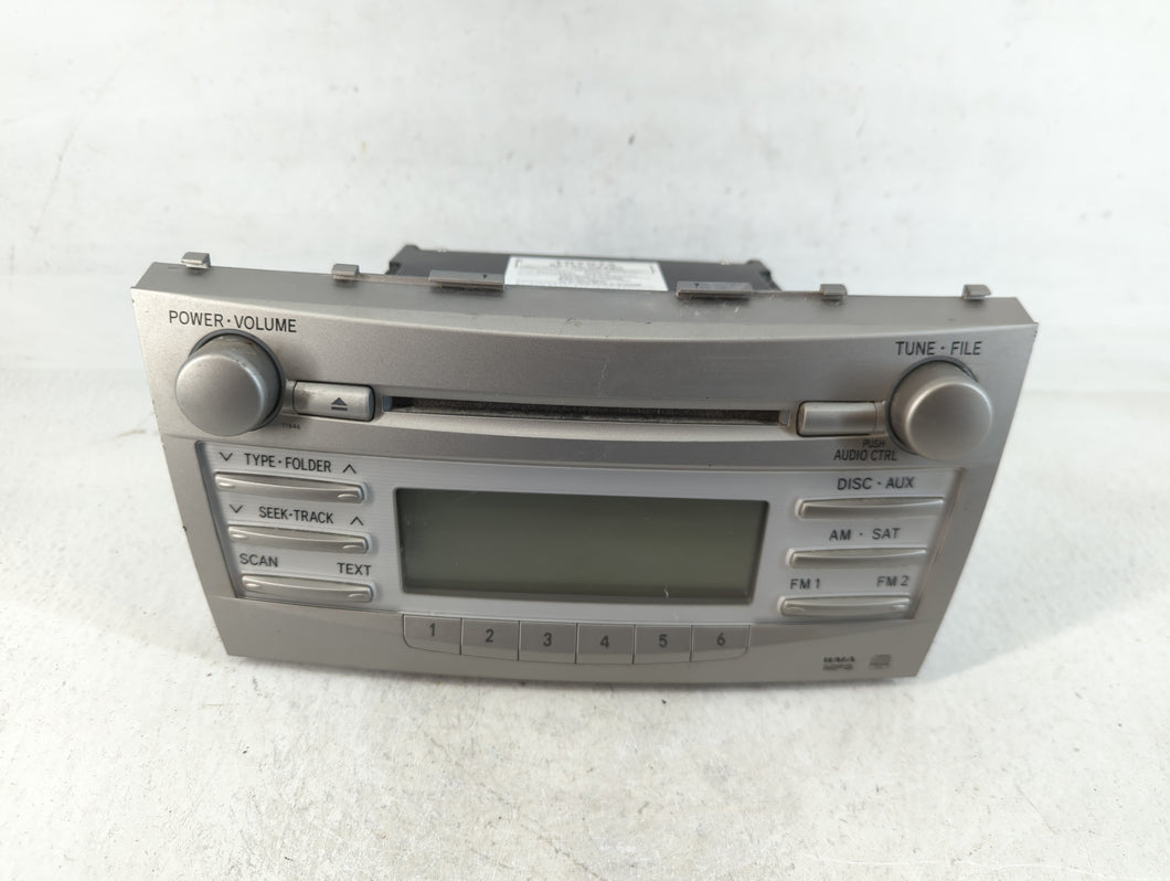 2010-2011 Toyota Camry Radio AM FM Cd Player Receiver Replacement P/N:86120-06480 Fits Fits 2010 2011 OEM Used Auto Parts