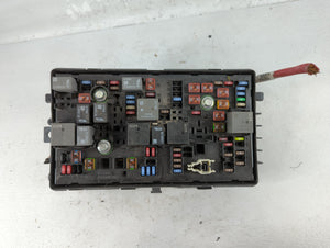 2016-2019 Chevrolet Impala Fusebox Fuse Box Panel Relay Module P/N:9787U 84080463_01 Fits Fits 2016 2017 2018 2019 OEM Used Auto Parts