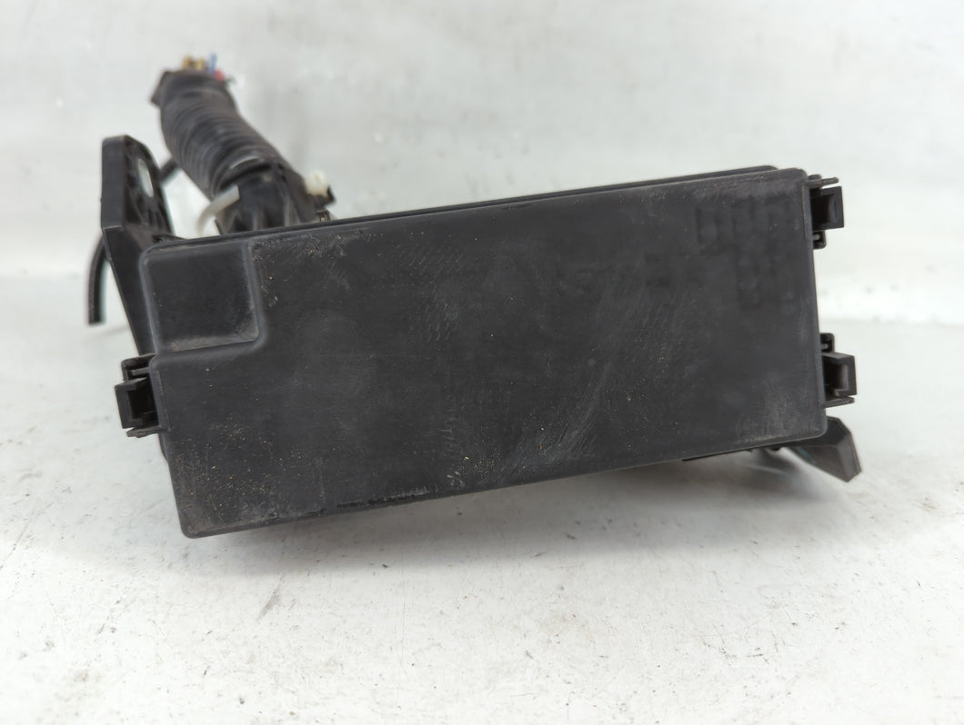 2018-2020 Honda Fit Fusebox Fuse Box Panel Relay Module P/N:4063 T5A-A02 Fits Fits 2018 2019 2020 OEM Used Auto Parts