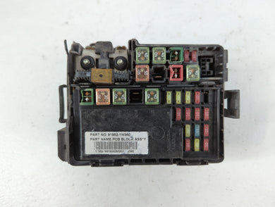 2016-2017 Kia Rio Fusebox Fuse Box Panel Relay Module P/N:91952-1W360 Fits Fits 2016 2017 OEM Used Auto Parts