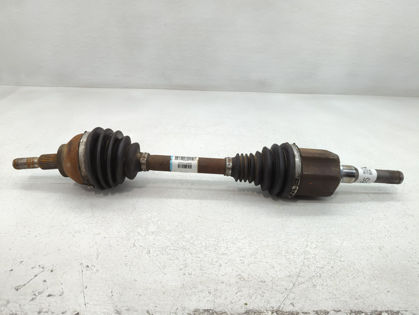 2013-2019 Ford Escape Axle Shaft Front Driver Cv C/v - Oemusedautoparts1.com