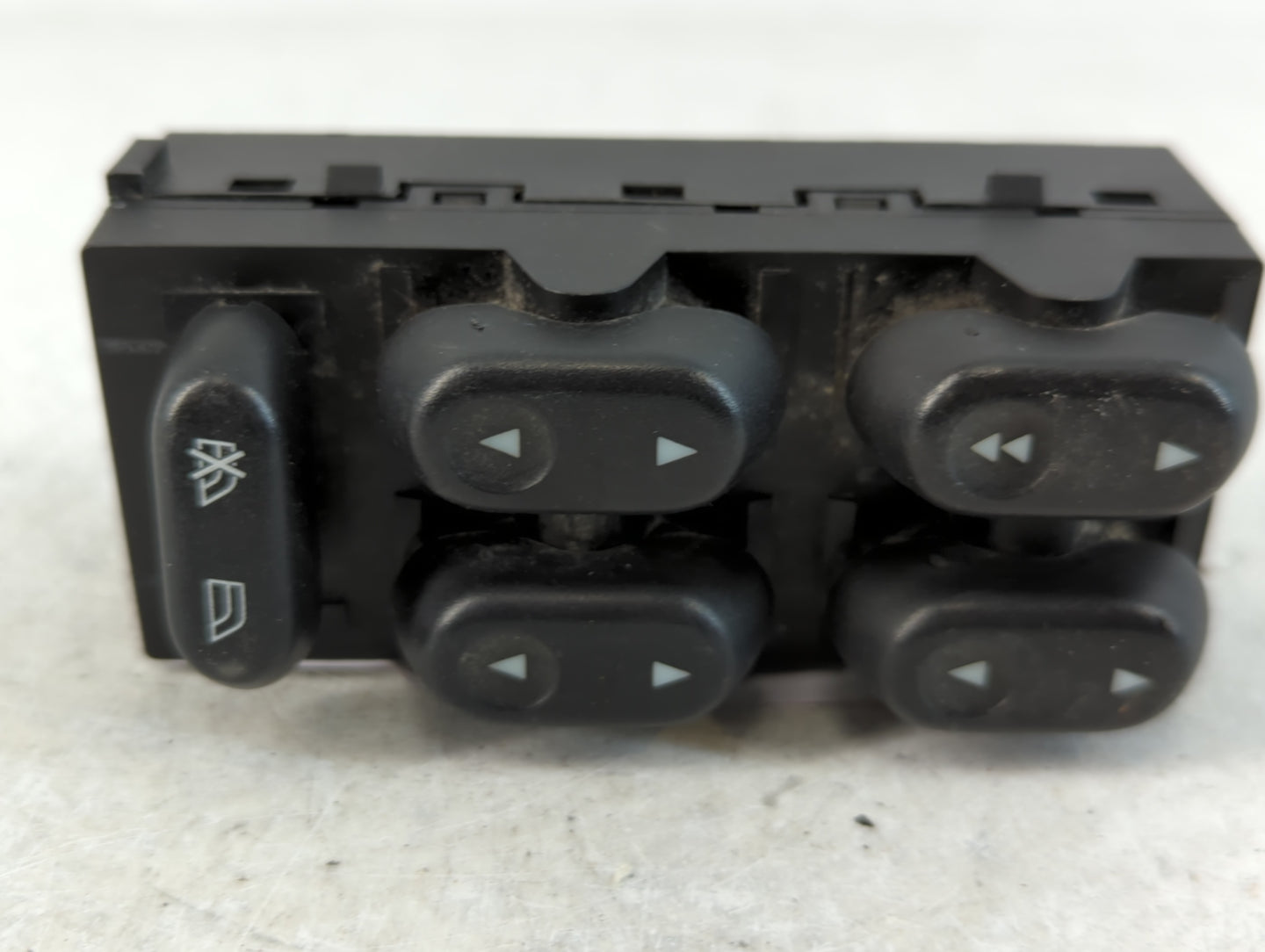 2003-2008 Mercury Grand Marquis Master Power Window Switch Replacement Driver Side Left P/N:2L1T-14540-AFW Fits OEM Used Auto Parts - Oemusedautoparts1.com
