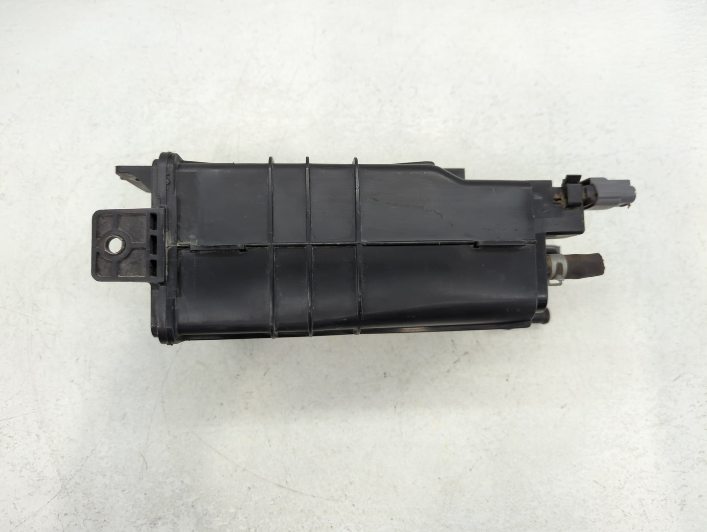 2006 Buick Lucerne Fuel Vapor Charcoal Canister - Oemusedautoparts1.com