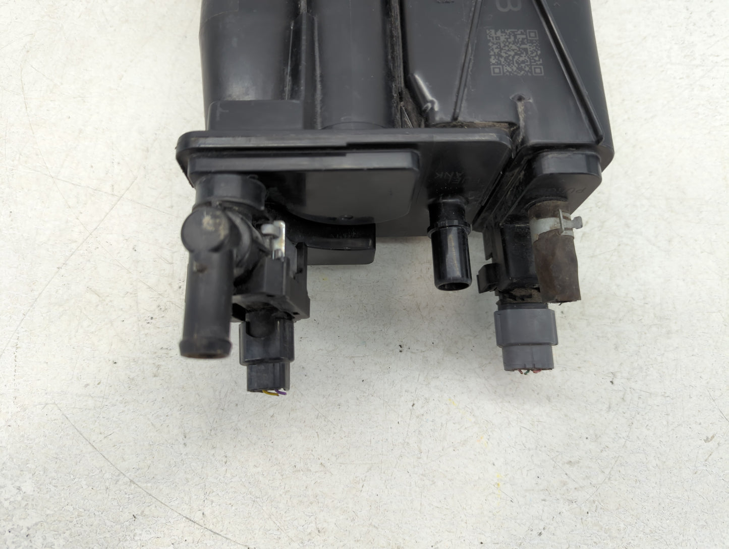 2006 Buick Lucerne Fuel Vapor Charcoal Canister - Oemusedautoparts1.com