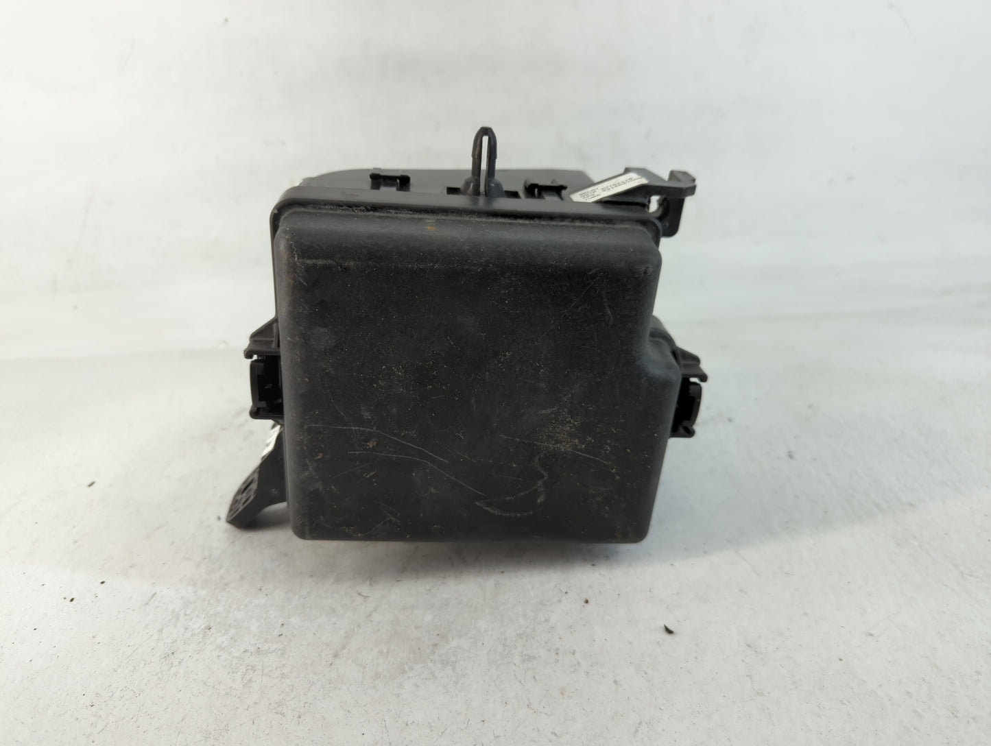 2017-2019 Kia Soul Fusebox Fuse Box Panel Relay Module P/N:91709B2070 Fits Fits 2017 2018 2019 OEM Used Auto Parts - Oemusedautoparts1.com