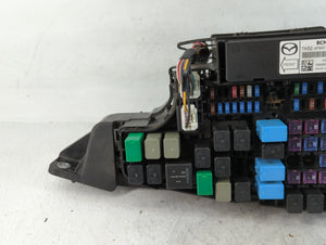 2017-2021 Mazda 6 Fusebox Fuse Box Panel Relay Module P/N:F 005 V02 018 K3239 Fits Fits 2016 2017 2018 2019 2020 2021 2022 OEM Used Auto Parts