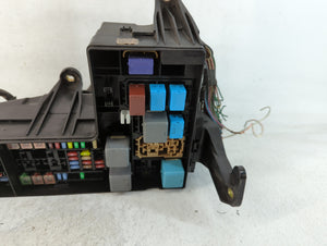 2005-2006 Toyota Tundra Fusebox Fuse Box Panel Relay Module P/N:82661 Fits Fits 2005 2006 OEM Used Auto Parts