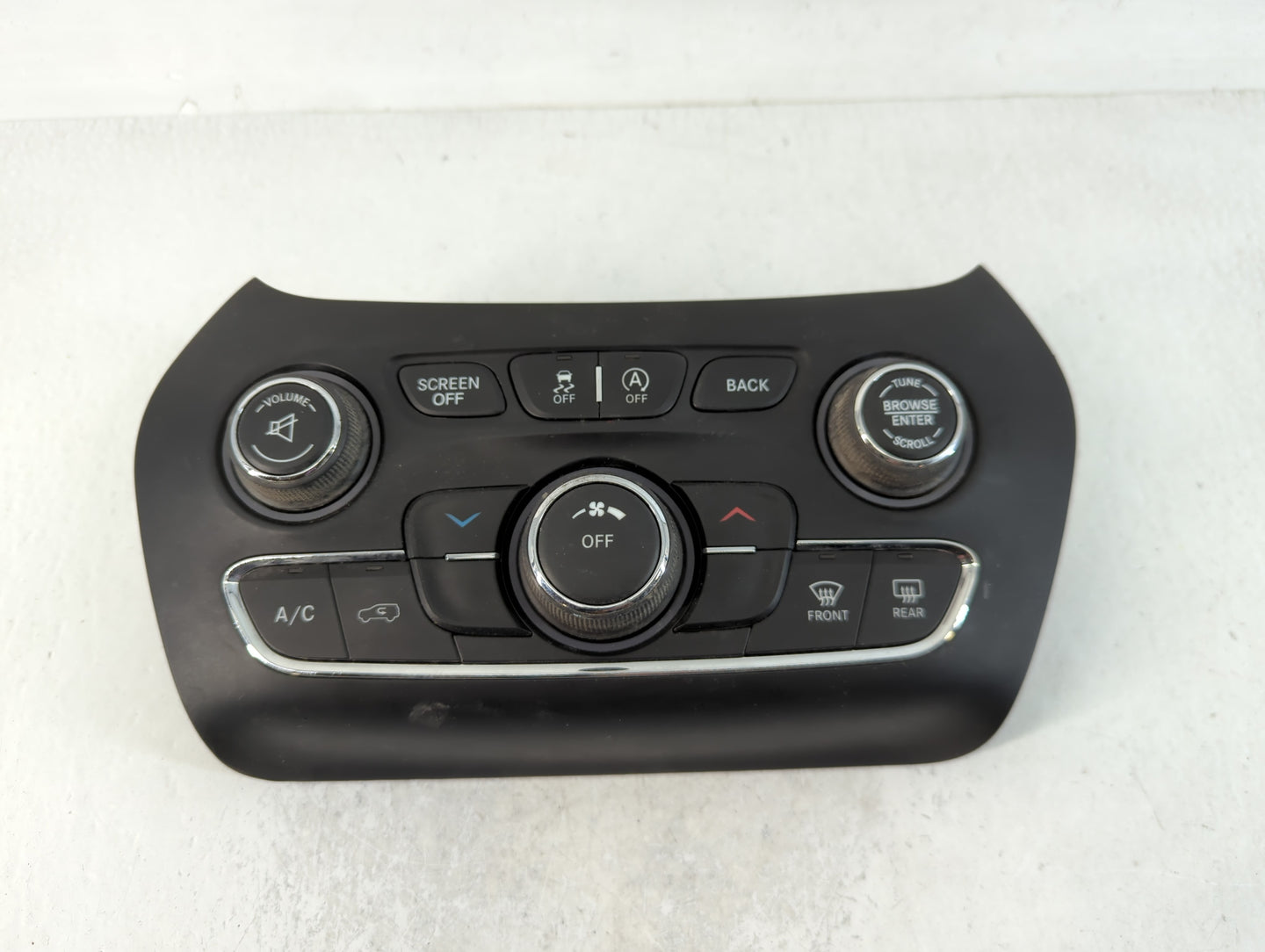 2015-2018 Jeep Cherokee Climate Control Module Temperature AC/Heater Replacement P/N:16625101 68293523AC Fits OEM Used Auto Parts - Oemusedautoparts1.com