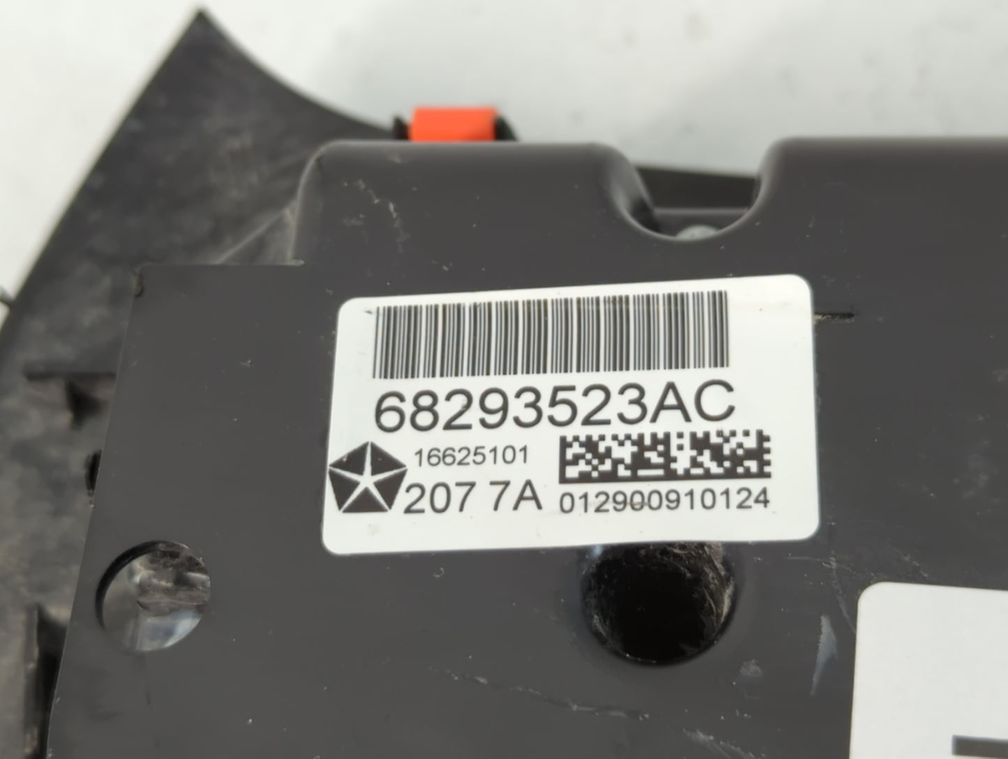 2015-2018 Jeep Cherokee Climate Control Module Temperature AC/Heater Replacement P/N:16625101 68293523AC Fits OEM Used Auto Parts - Oemusedautoparts1.com
