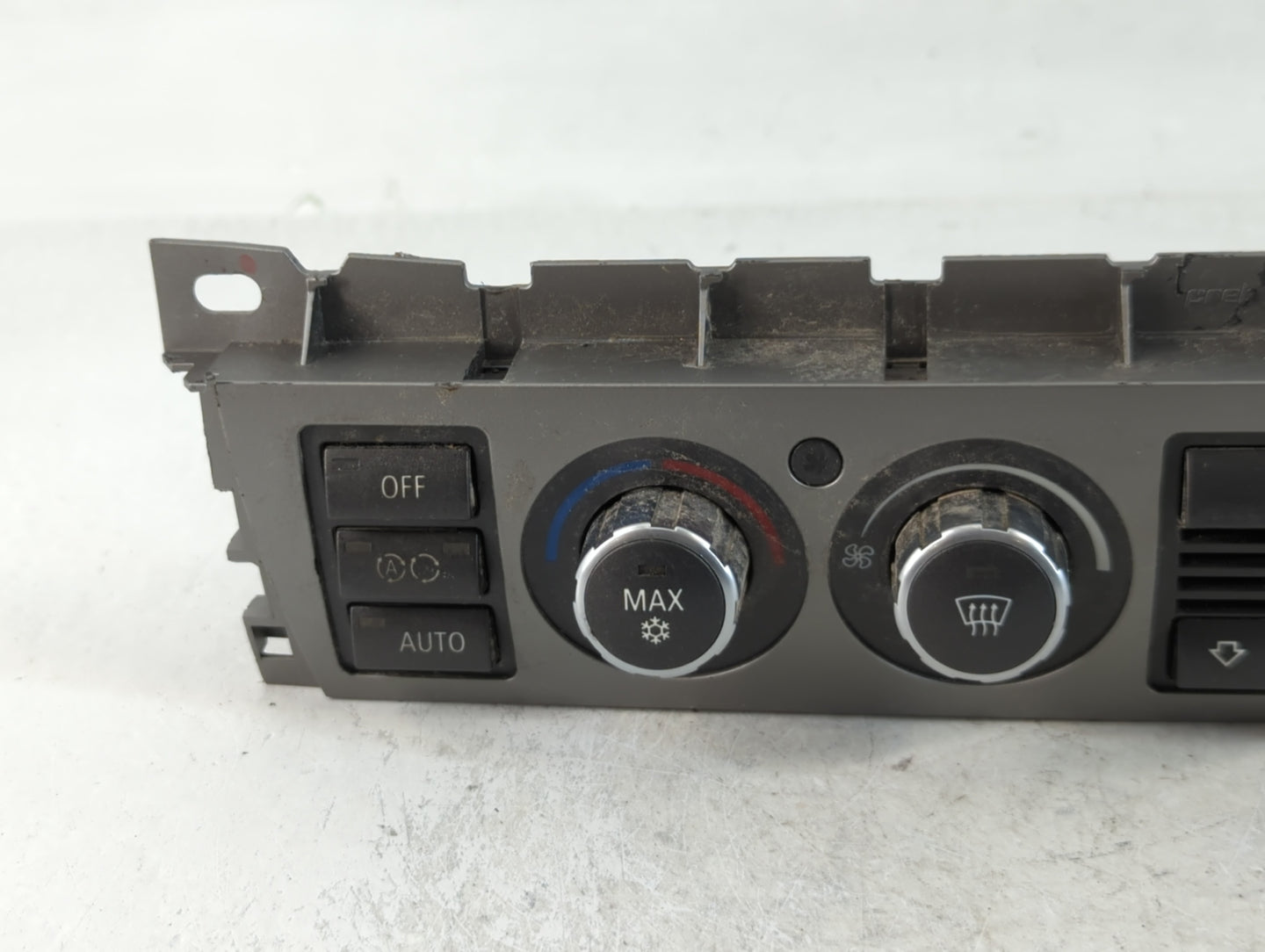 2016-2020 Kia Sedona Climate Control Module Temperature AC/Heater Replacement P/N:90025-175/0010 Fits OEM Used Auto Parts - Oemusedautoparts1.com