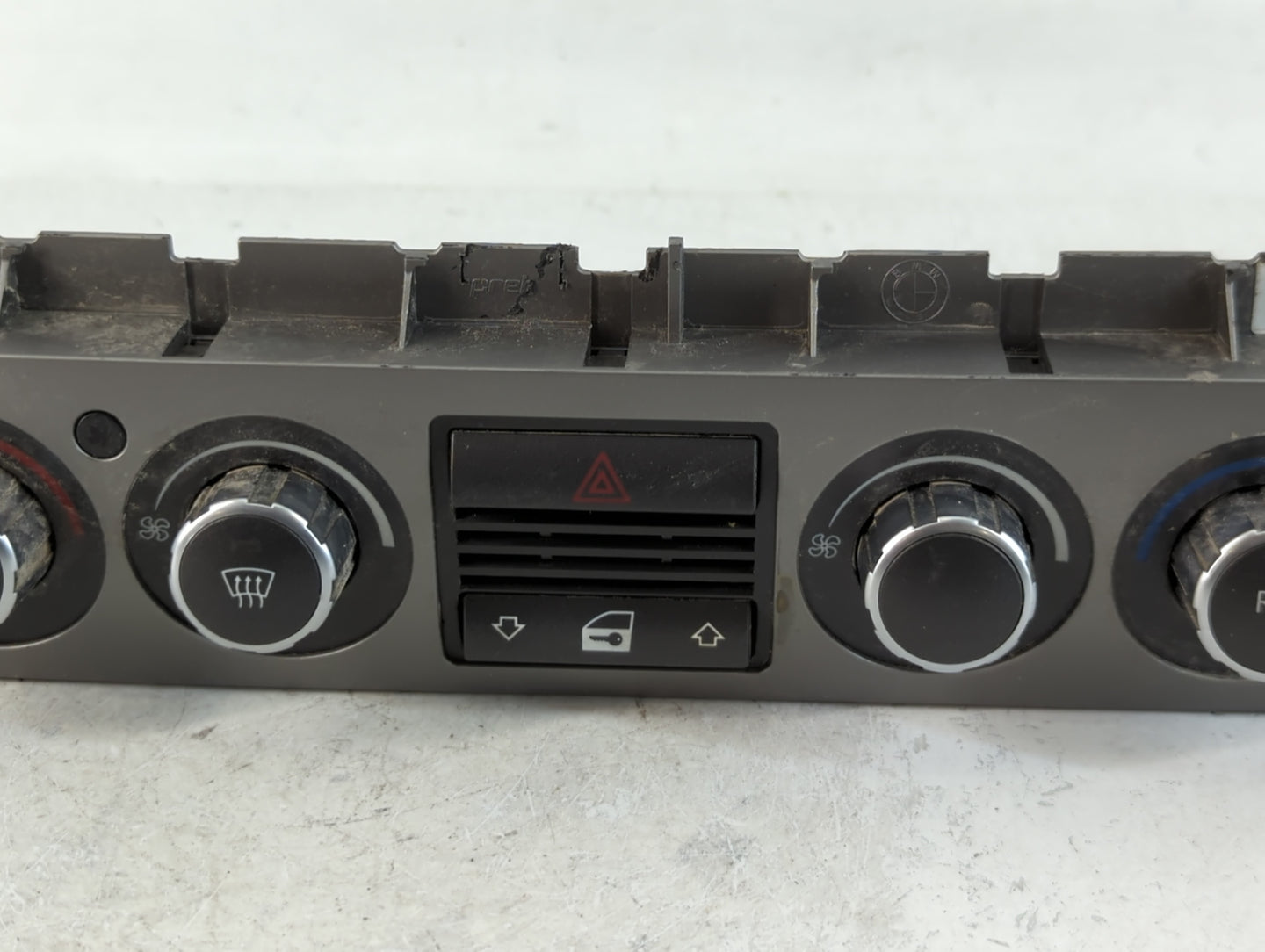 2016-2020 Kia Sedona Climate Control Module Temperature AC/Heater Replacement P/N:90025-175/0010 Fits OEM Used Auto Parts - Oemusedautoparts1.com