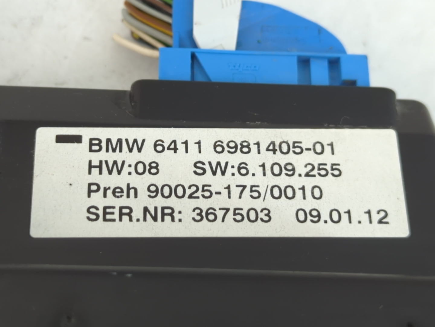2016-2020 Kia Sedona Climate Control Module Temperature AC/Heater Replacement P/N:90025-175/0010 Fits OEM Used Auto Parts - Oemusedautoparts1.com