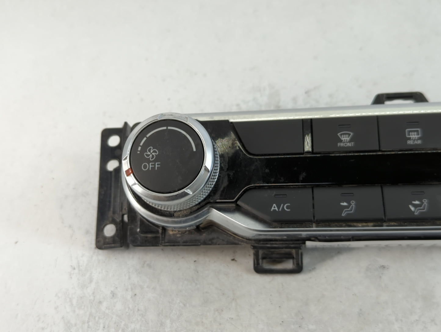 2019-2022 Nissan Altima Climate Control Module Temperature AC/Heater Replacement P/N:27500 6CA3A Fits Fits 2019 2020 2021 2022 OEM Used Auto Parts - Oemusedautoparts1.com