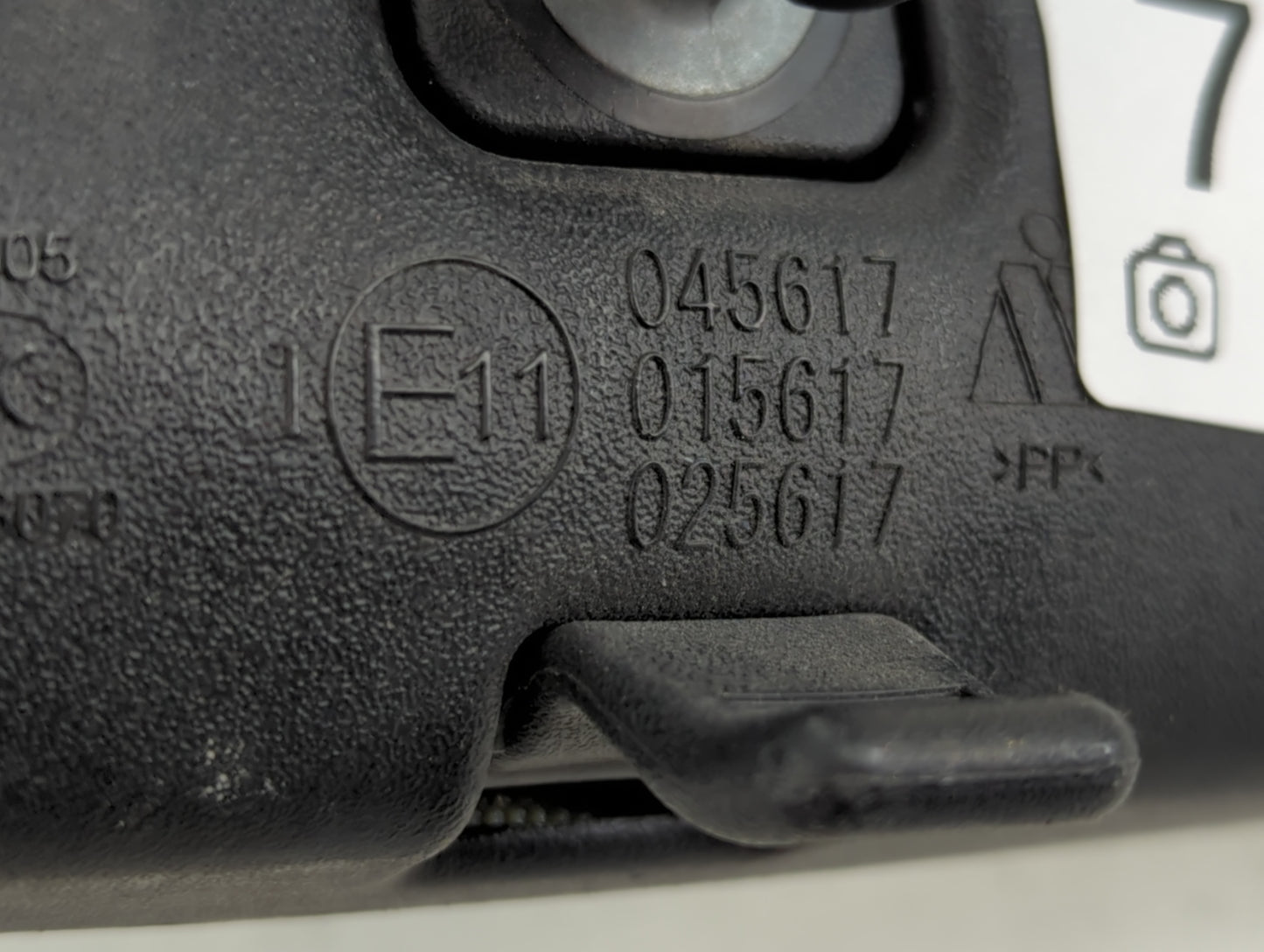 2017-2019 Ford Escape Interior Rear View Mirror Replacement OEM P/N:E11025617 E11015617 Fits Fits 2015 2016 2017 2018 2019 OEM Used Auto Parts - Oemusedautoparts1.com