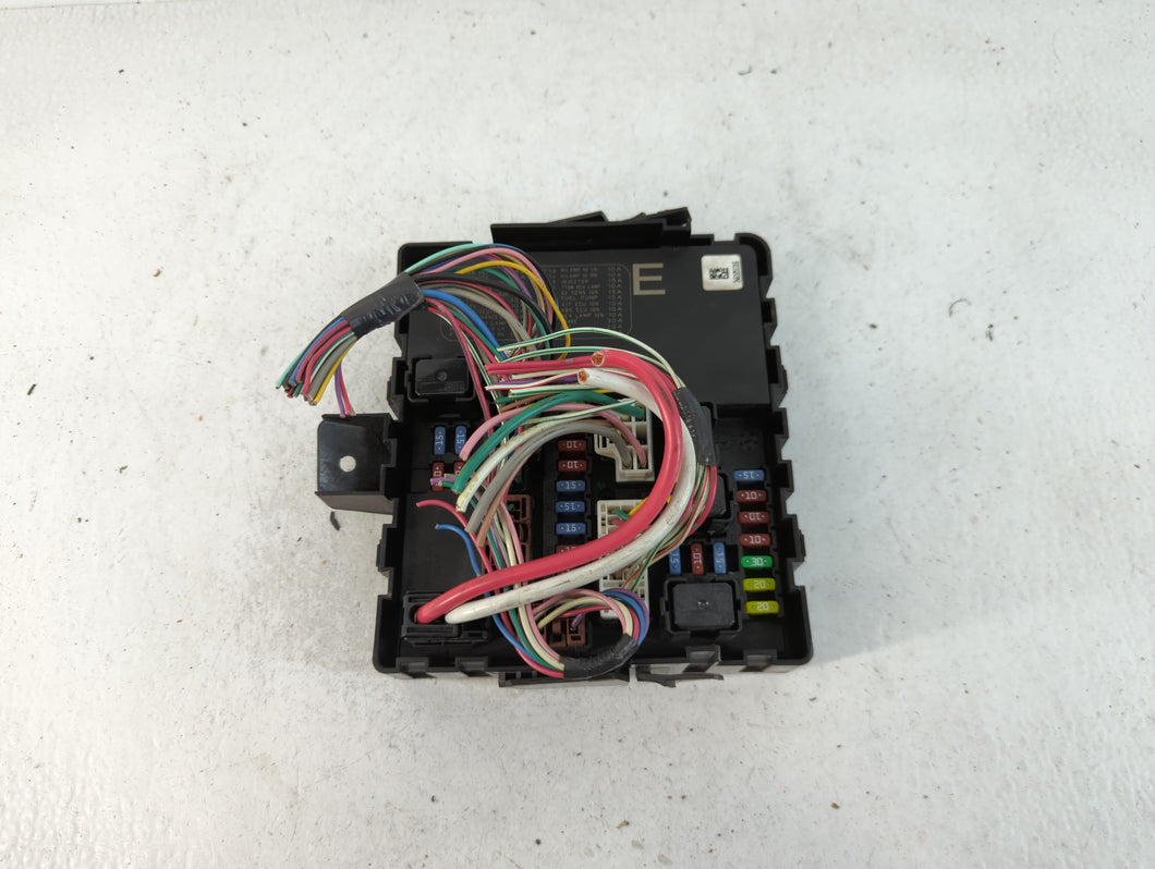 2010-2022 Nissan Frontier Fusebox Fuse Box Panel Relay Module P/N:284B7 ZE03B Fits OEM Used Auto Parts