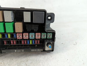 2012-2013 Kia Soul Fusebox Fuse Box Panel Relay Module P/N:130112 0802 91407 2K 142 Fits Fits 2012 2013 OEM Used Auto Parts