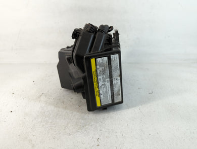 2013-2019 Nissan Versa Fusebox Fuse Box Panel Relay Module P/N:284B7 1HR6B Fits Fits 2013 2014 2015 2016 2017 2018 2019 OEM Used Auto Parts