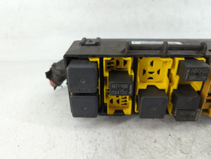 2005-2007 Jeep Liberty Fusebox Fuse Box Panel Relay Module P/N:56047198AD Fits Fits 2005 2006 2007 OEM Used Auto Parts