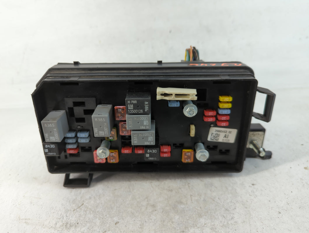 2009-2011 Buick Lucerne Fusebox Fuse Box Panel Relay Module P/N:25865463_02 Fits Fits 2009 2010 2011 OEM Used Auto Parts