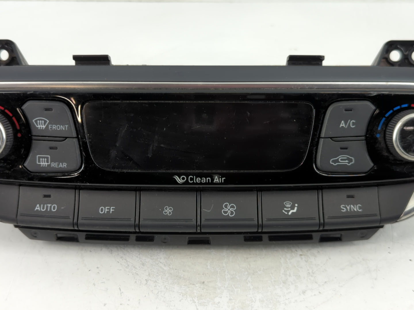 2019 Hyundai Elantra Gt Climate Control Module Temperature AC/Heater Replacement P/N:97250-G3400 Fits Fits 2020 OEM Used Auto Parts - Oemusedautoparts1.com