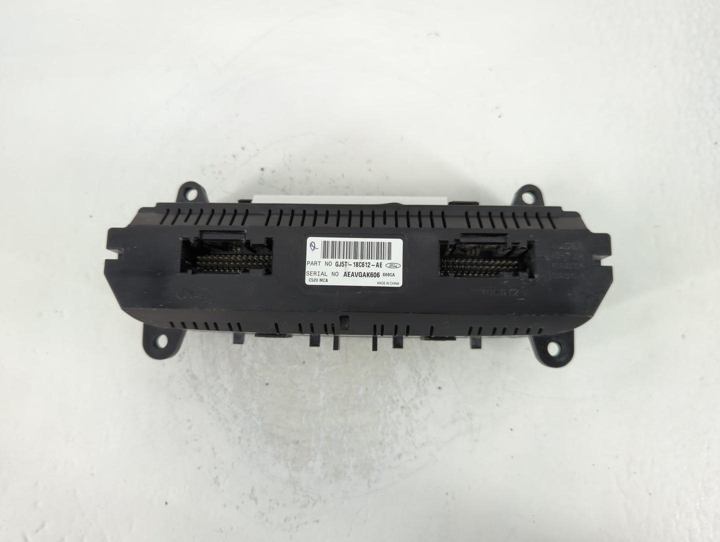 2017 Ford Escape Climate Control Module Temperature AC/Heater Replacement P/N:GJ5T-18C612-AE Fits OEM Used Auto Parts - Oemusedautoparts1.com